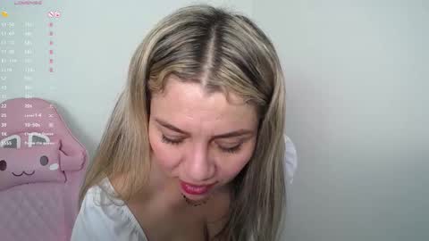 isabella_wish1 online show from January 12, 3:57 am