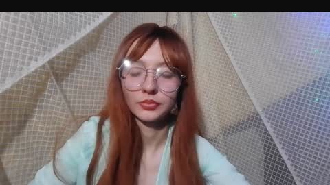 Snapshot of isabellablacky chatting on February 6, 3:27 am isabellablacky online show from February 6, 3:27 am