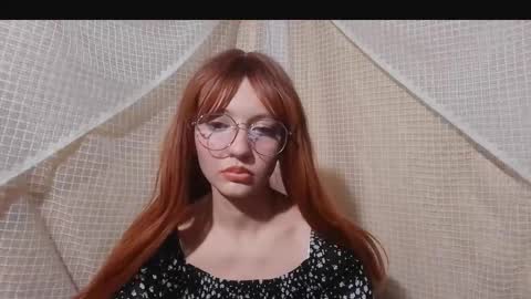 Snapshot of isabellablacky chatting on September 19, 3:54 am isabellablacky online show from September 19, 3:54 am