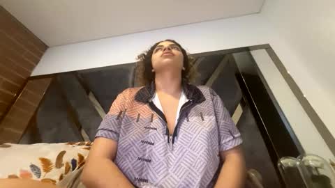 Isabella.. back again  online show from February 26, 2:37 am