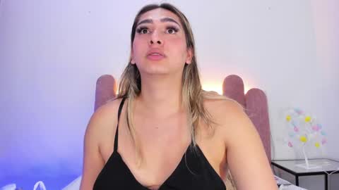  Martina  IG martissmith01 online show from February 1, 7:36 am