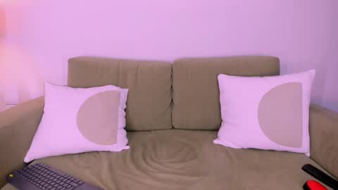  Martina  IG martissmith01 online show from March 10, 8:50 am