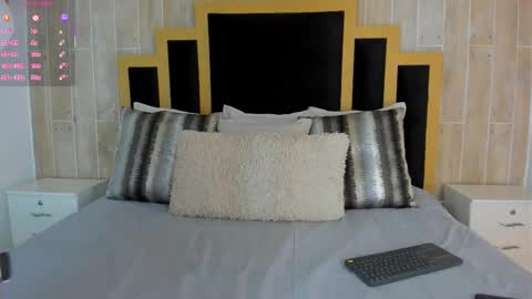    online show from November 27, 8:16 pm