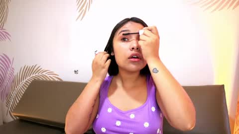   online show from April 6, 12:39 pm