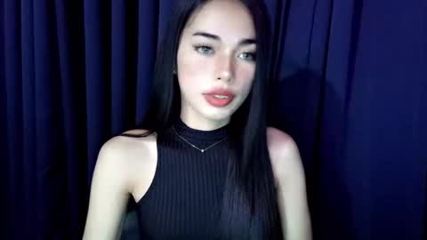 Isabelle online show from December 20, 6:09 am