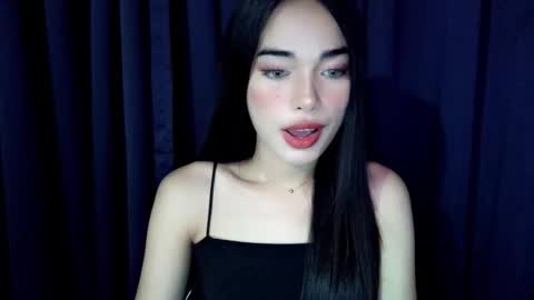 Isabelle online show from February 1, 2:03 pm