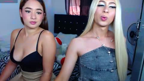 isadora online show from March 20, 5:51 pm