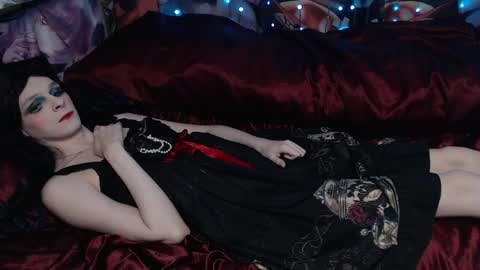 Sele online show from April 22, 10:28 pm