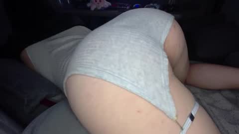 ishtarea online show from March 25, 10:05 pm