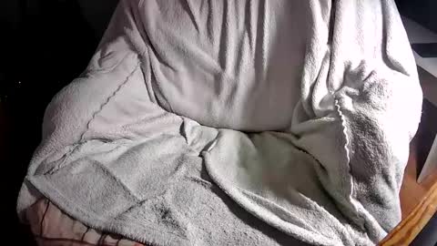 Iskarius online show from December 19, 11:25 pm