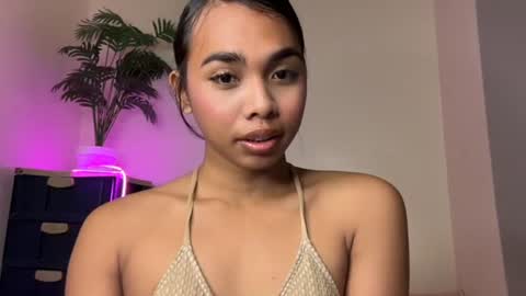 Alona online show from July 8, 10:40 am