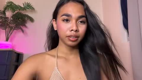 Alona online show from July 7, 10:30 am