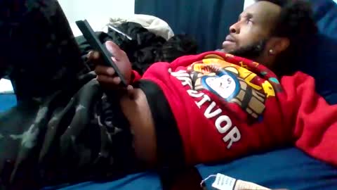 islandmaker online show from February 3, 6:40 am