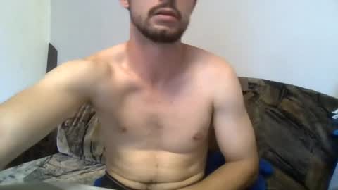 islaysince97 online show from July 25, 2:37 pm