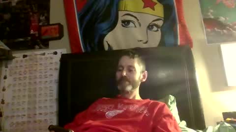 isntthisbreezemellow online show from December 17, 11:55 pm