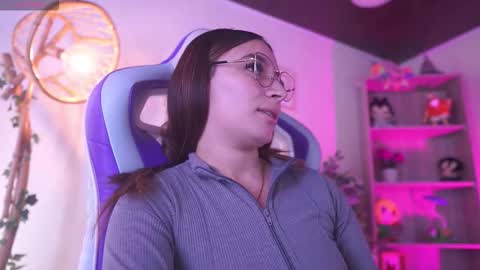 ISSA  online show from March 20, 12:54 pm