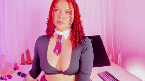 IssaDolls  online show from March 14, 1:15 pm