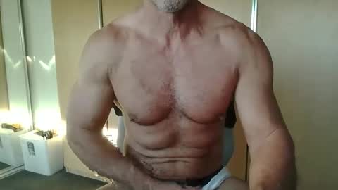 ItalAussieCock online show from April 4, 6:31 am