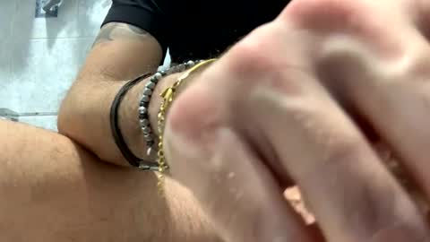 italianbigcock91 online show from February 22, 6:39 am