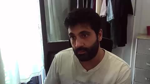 italianboybcn online show from October 4, 1:53 pm