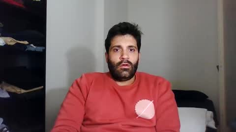 italianboybcn online show from March 10, 7:11 am