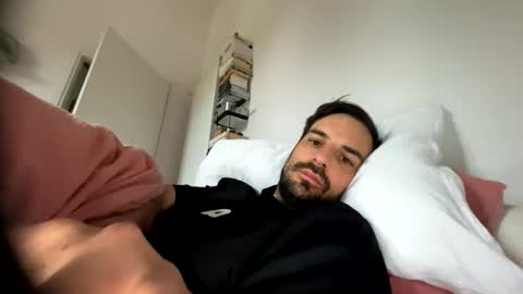 italianoincam89 online show from February 7, 8:06 am