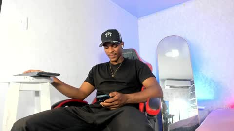 itanxfor online show from April 23, 1:13 pm