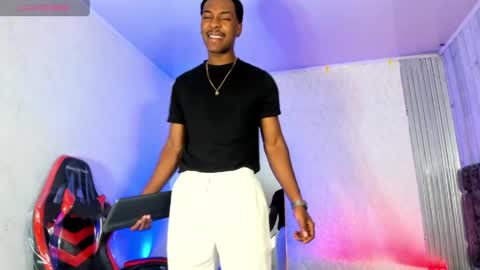 itanxfor online show from April 18, 1:46 pm