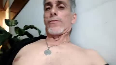 itouchmyself71 online show from August 3, 6:37 am