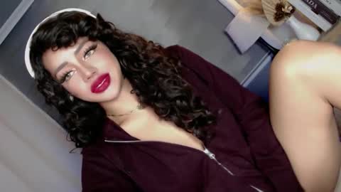 Cataleya Rogers online show from February 25, 11:48 pm