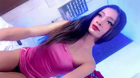 its_me_luna1111 online show from February 17, 11:09 am