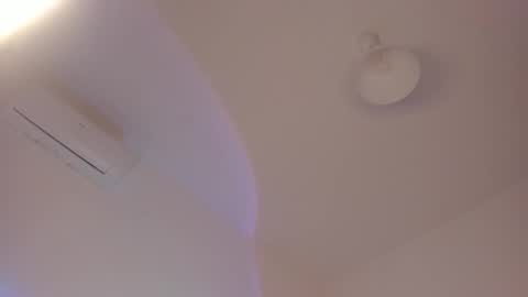 Isabella online show from November 28, 3:30 pm