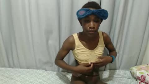 Laynne online show from October 28, 1:23 pm