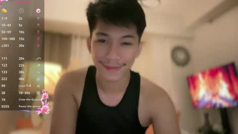 itsme_cxhennn online show from February 15, 3:55 pm