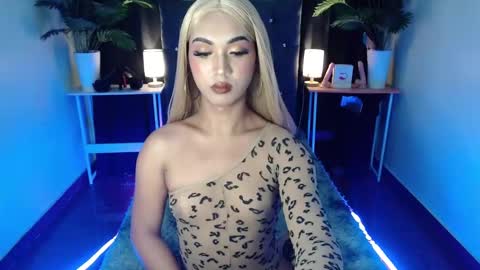 Sofia online show from September 15, 8:32 pm