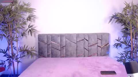 itsmroom online show from November 20, 4:04 pm