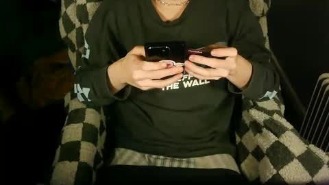 Snapshot of itsnotliam834 chatting on October 31, 3:07 am itsnotliam834 online show from October 31, 3:07 am