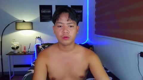 jay jay online show from April 14, 11:46 am