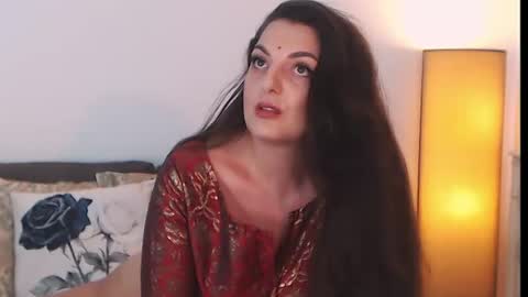 Melissa Khaan online show from July 13, 8:40 am