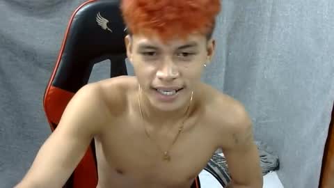 itzme_john online show from June 9, 9:58 pm
