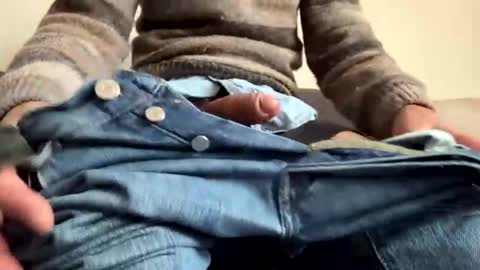 Iuuuf2 or Samel online show from February 7, 8:11 am