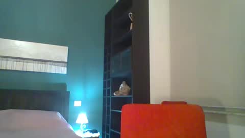 ivanaskats online show from December 10, 9:12 am