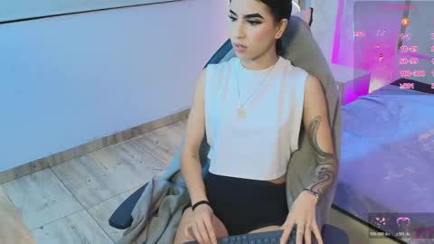 ivanna_tay1 online show from May 25, 3:23 am
