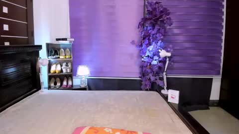 ivory_chanel online show from December 1, 12:25 pm