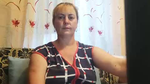 ivorydoll11 online show from July 12, 5:16 pm