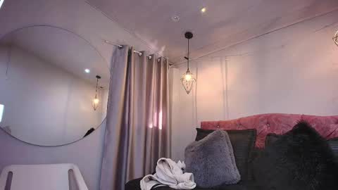 ivy_bonnie online show from November 11, 12:07 pm