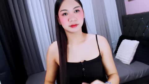 Snapshot of ivy_fucks chatting on October 7, 7:15 am ivy_fucks online show from October 7, 7:15 am