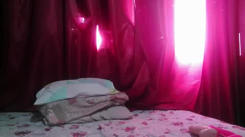 Ivy online show from January 28, 2:53 pm