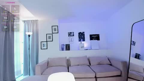 NEW MODEL Ivy online show from February 20, 8:00 pm