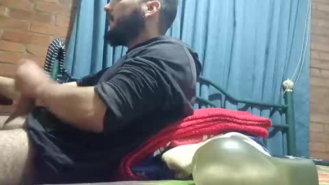 iwanturarse online show from September 27, 12:30 am